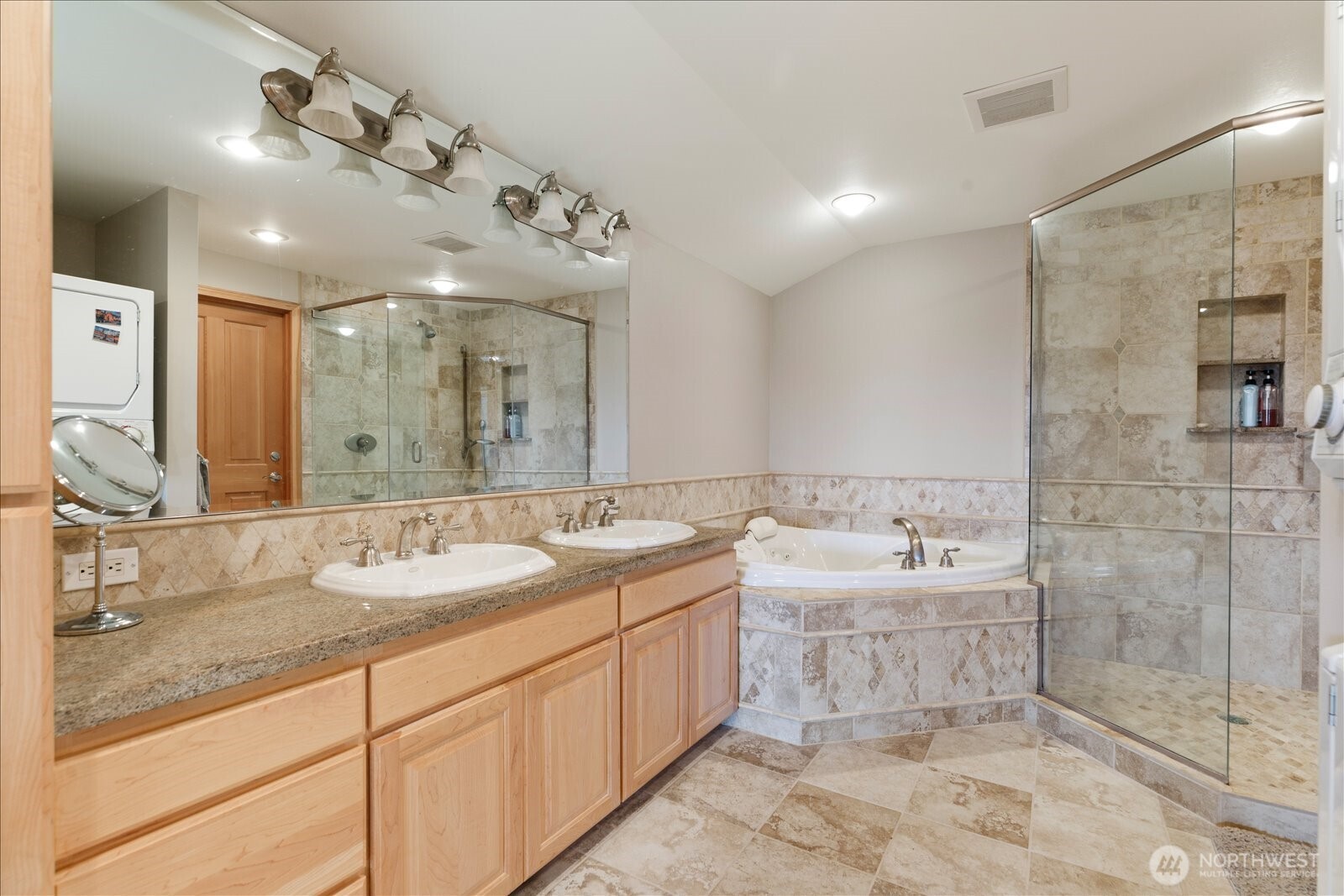 16459 Fairway Drive Property Photo 18