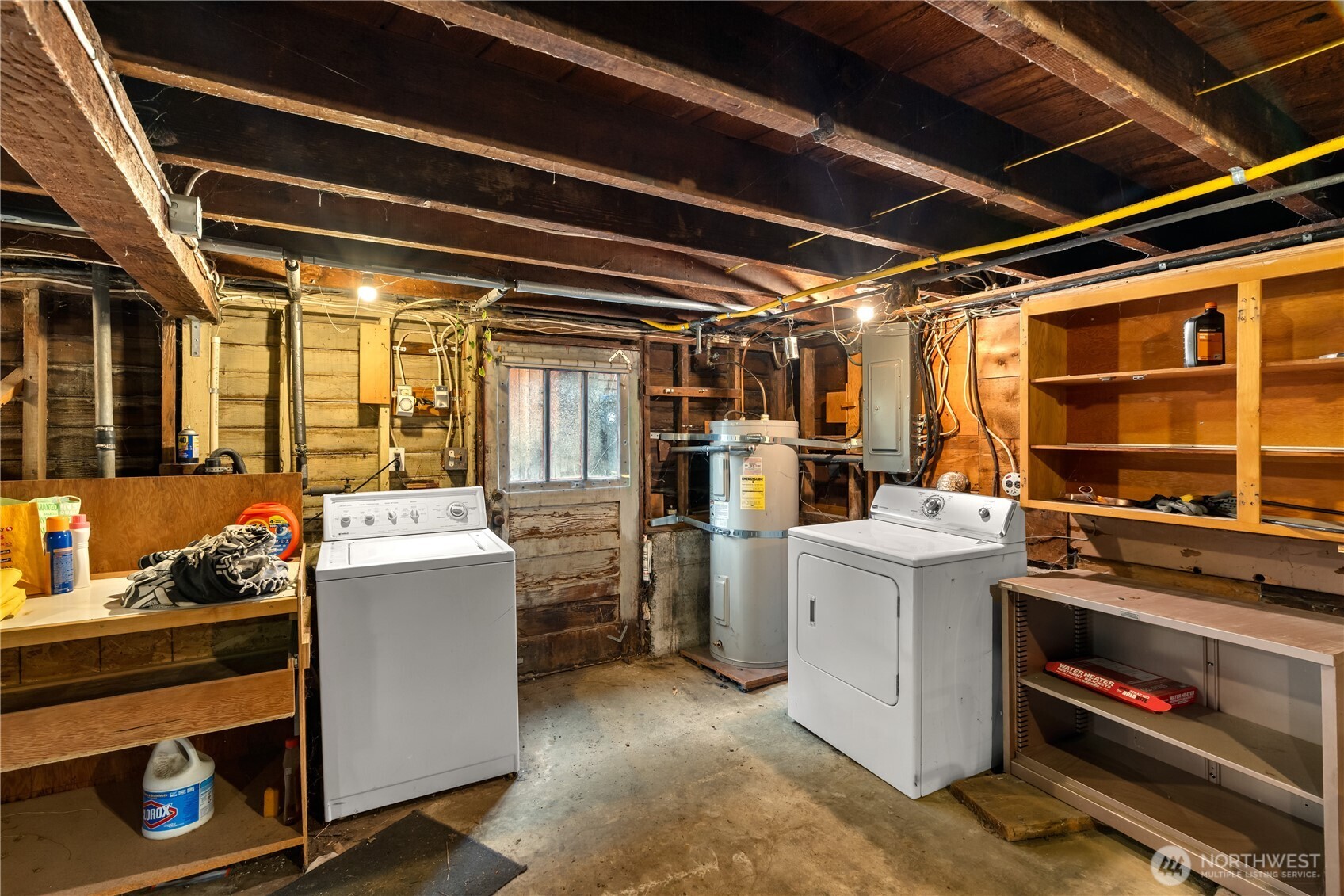 312 W 2nd Street Property Photo 18