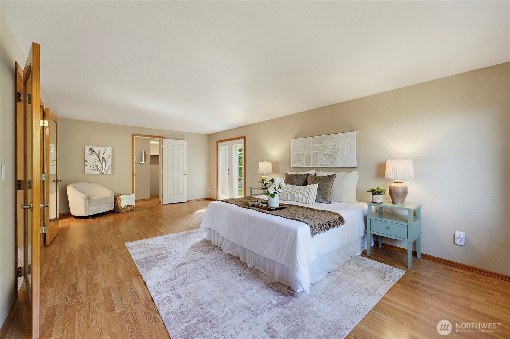 13807 Military Road Property Photo 16