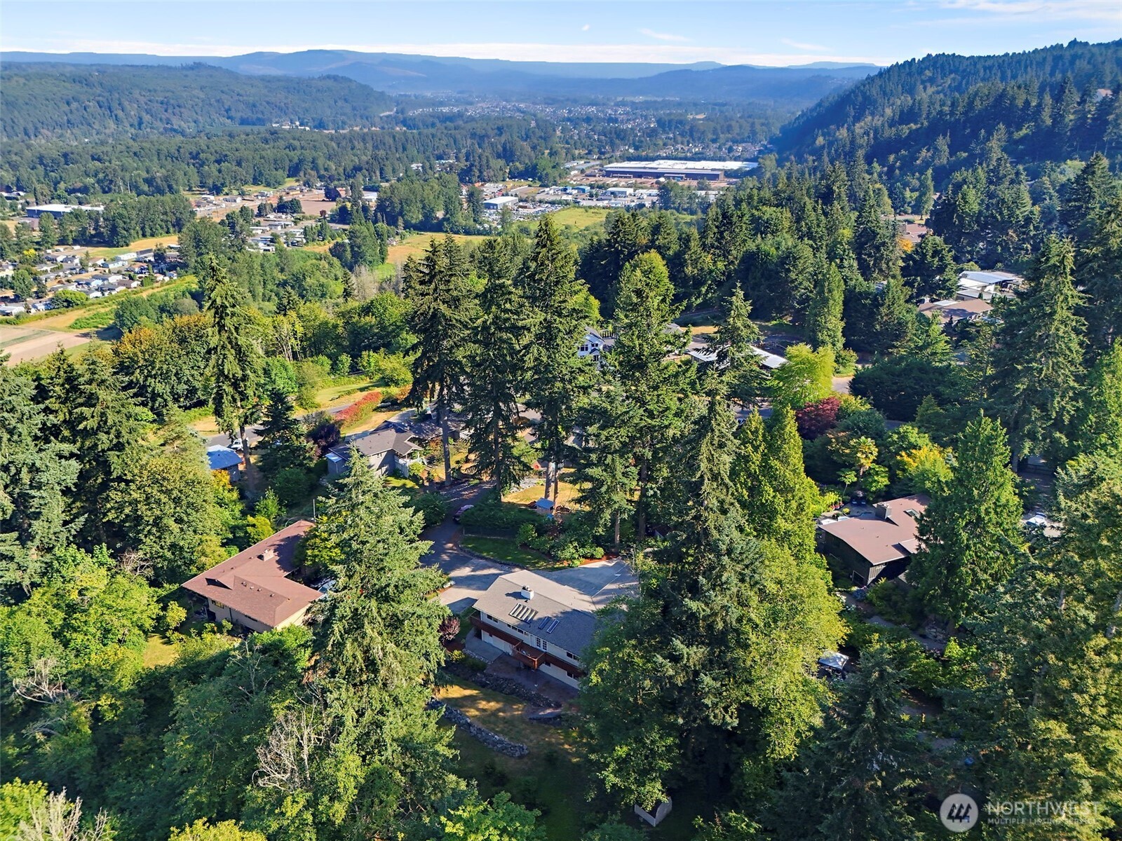 13807 Military Road Property Photo 38
