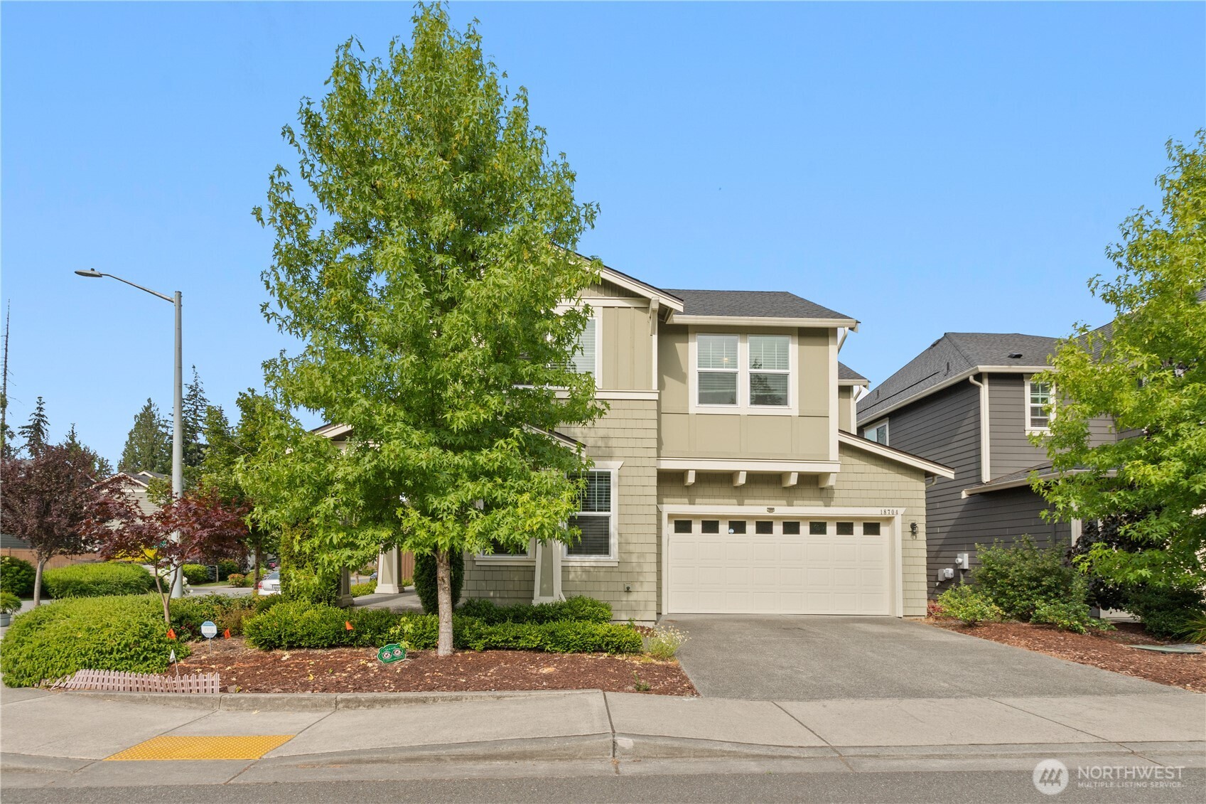 18704 45th Drive Property Photo 36