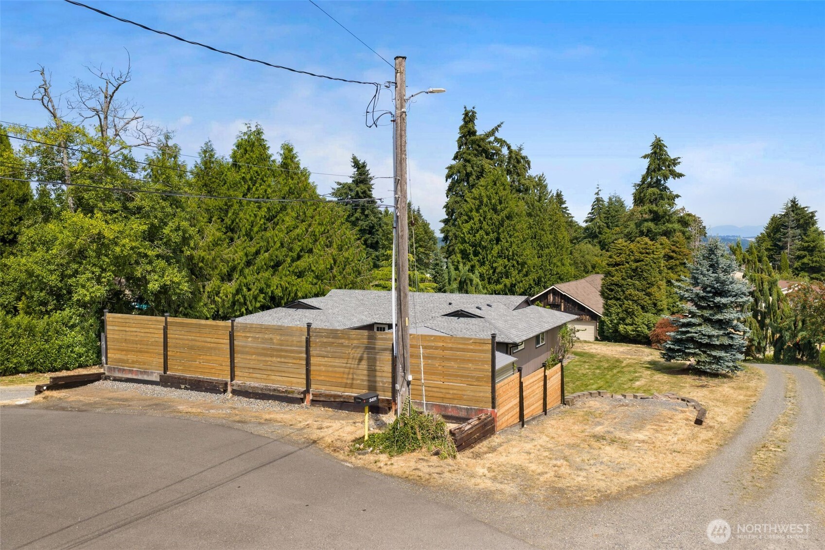 5401 47th Avenue Property Photo 31