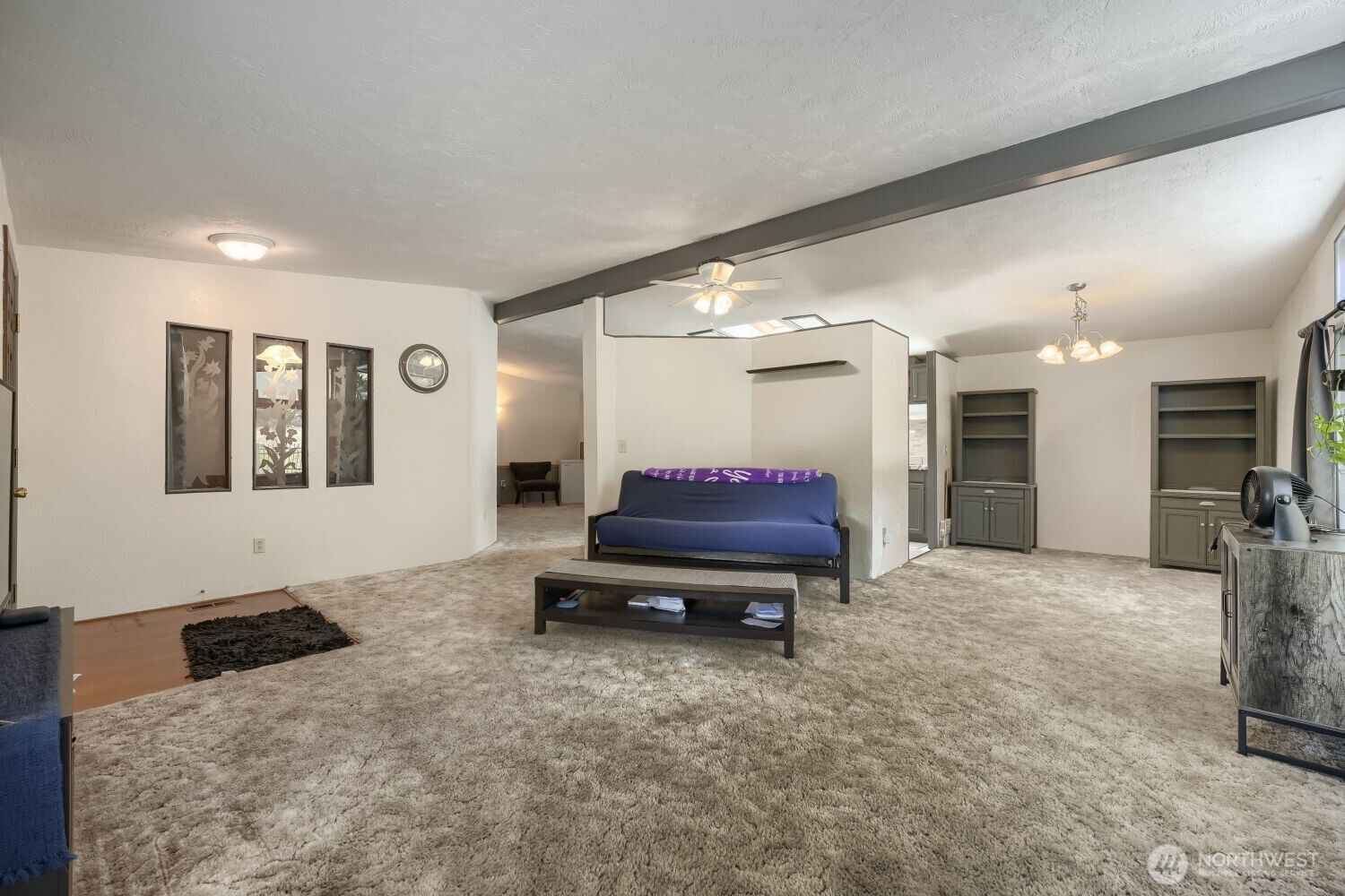 3611 Ne I St 207 Property Photo 6