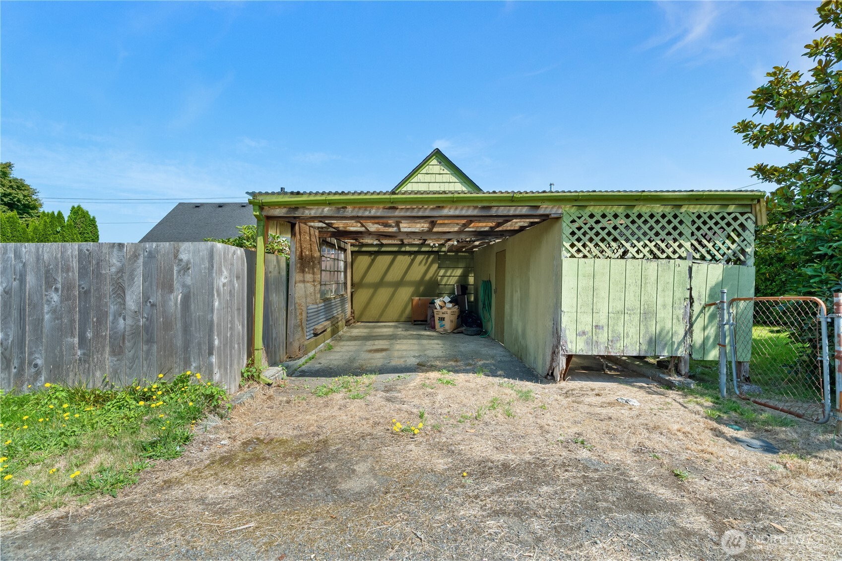 2315 Pacific Avenue Property Photo 25