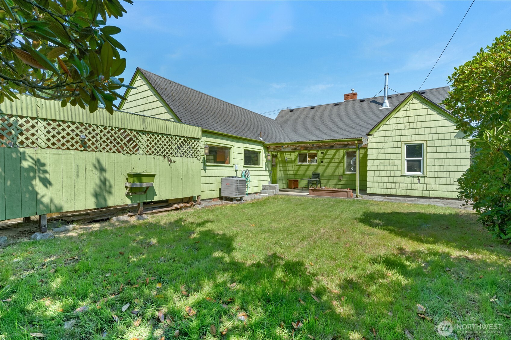2315 Pacific Avenue Property Photo 26