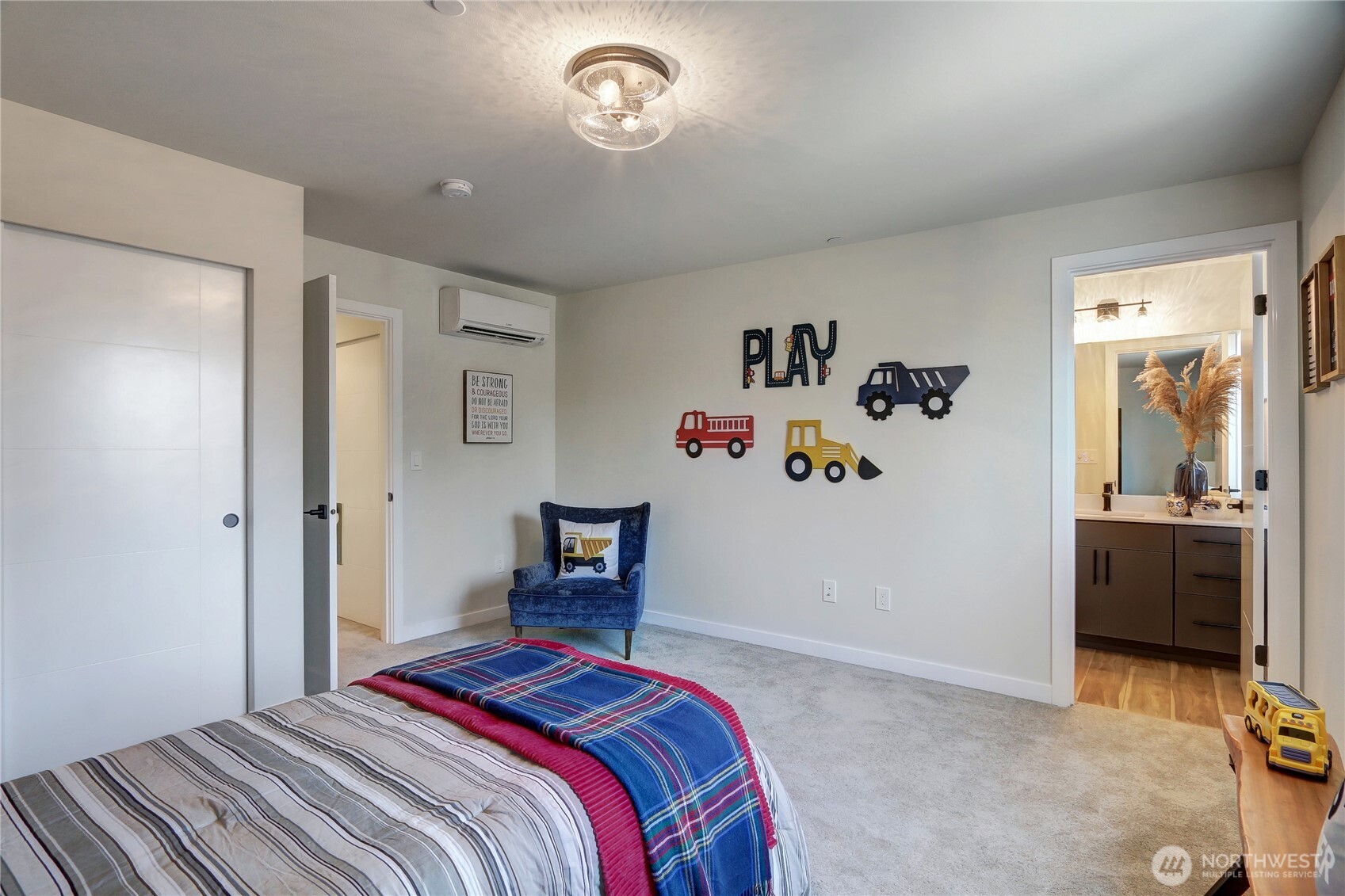 222 124th Street U2 Property Photo 20