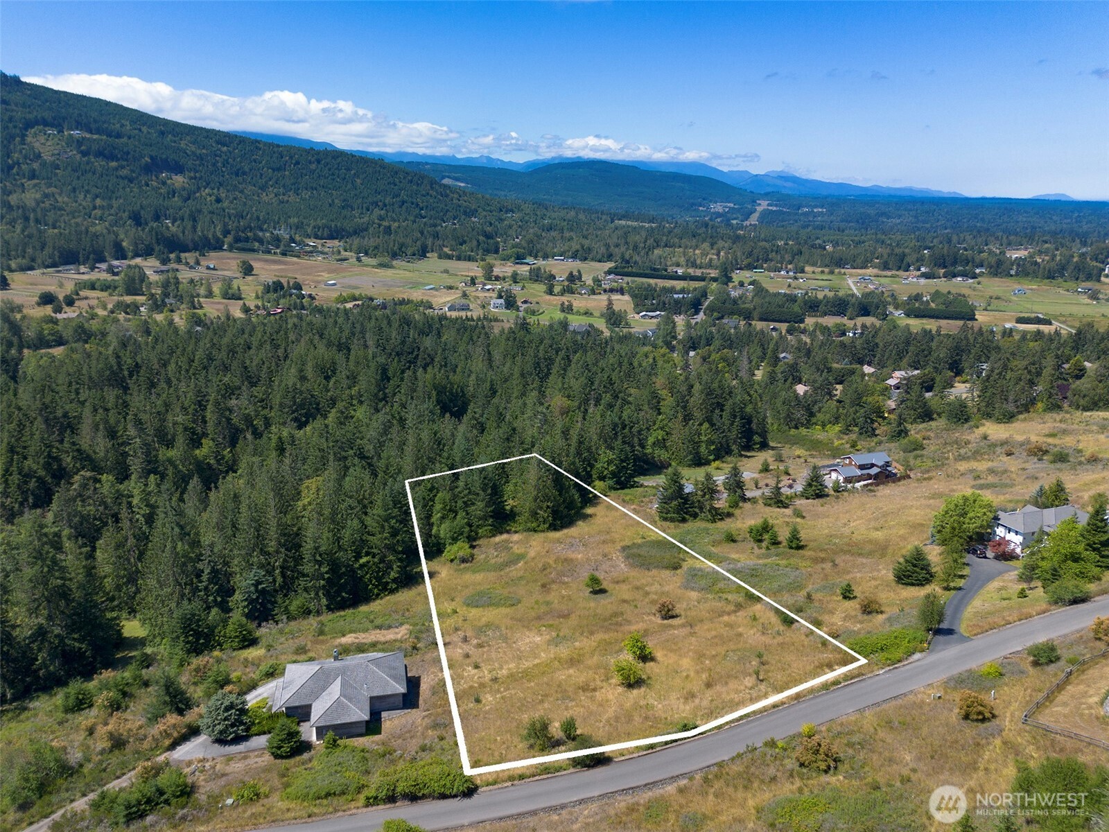 183 Hillside Drive Property Photo 1