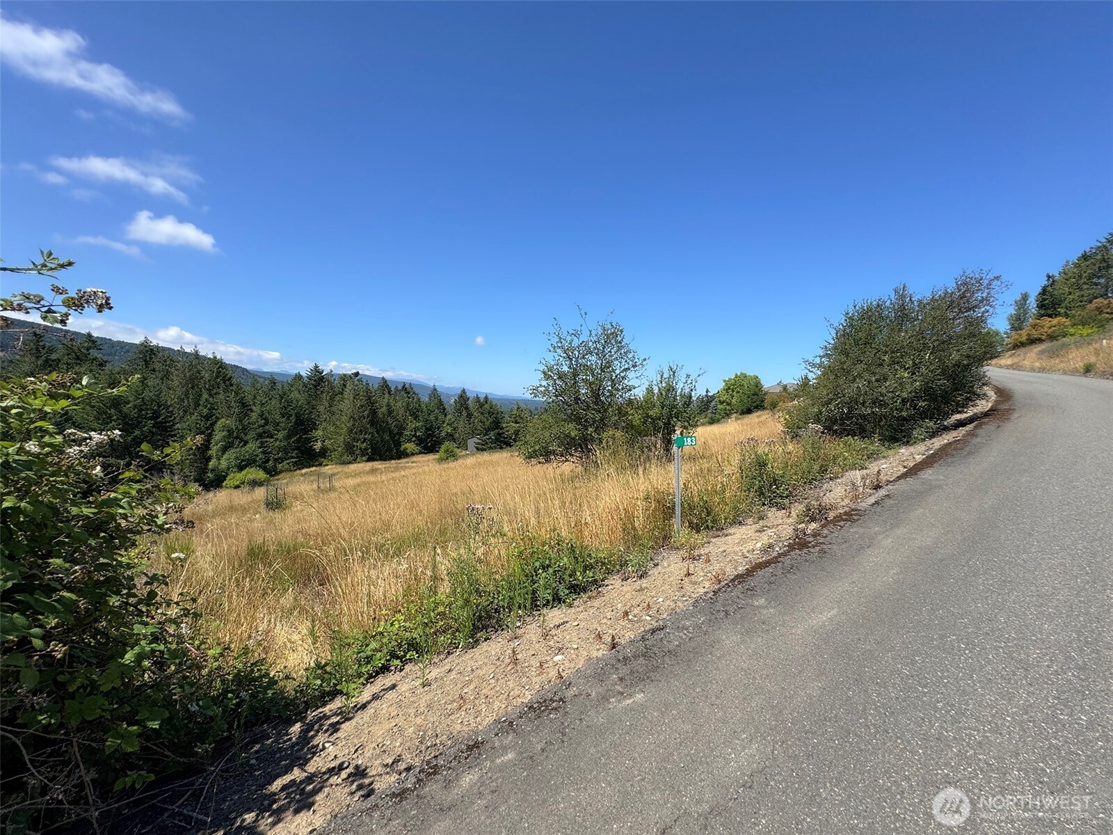 183 Hillside Drive Property Photo 14
