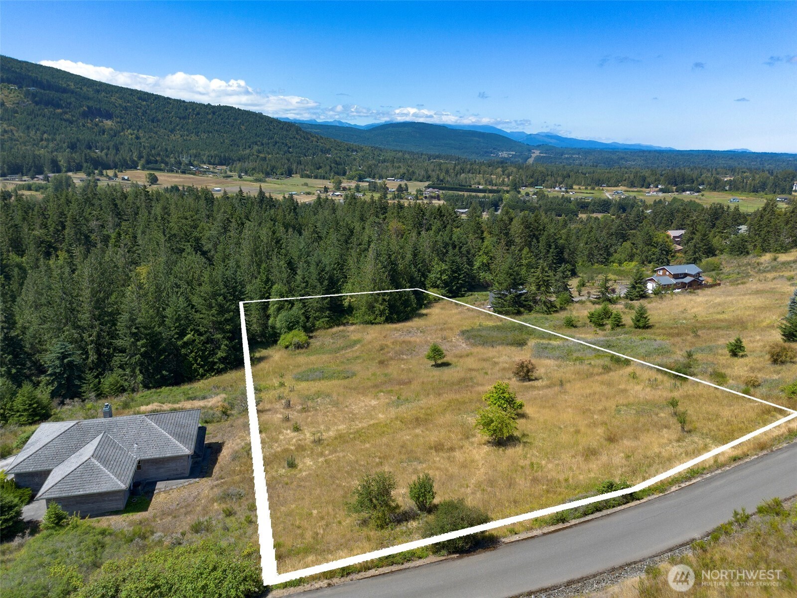 183 Hillside Drive Property Photo 38