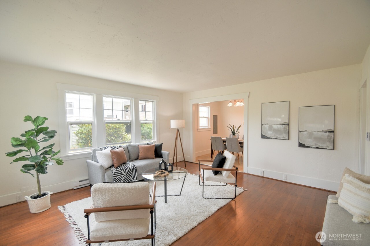 921 5th Avenue Property Photo 6