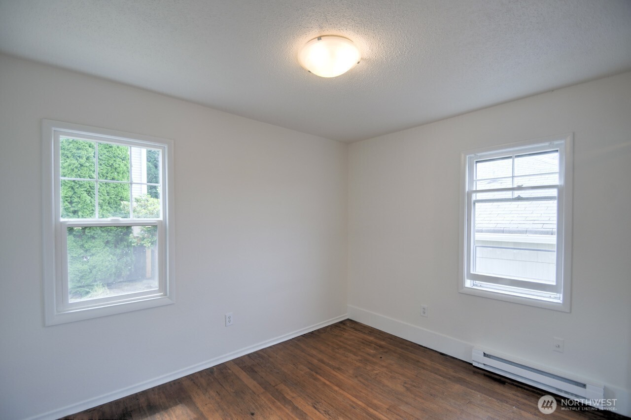 921 5th Avenue Property Photo 16