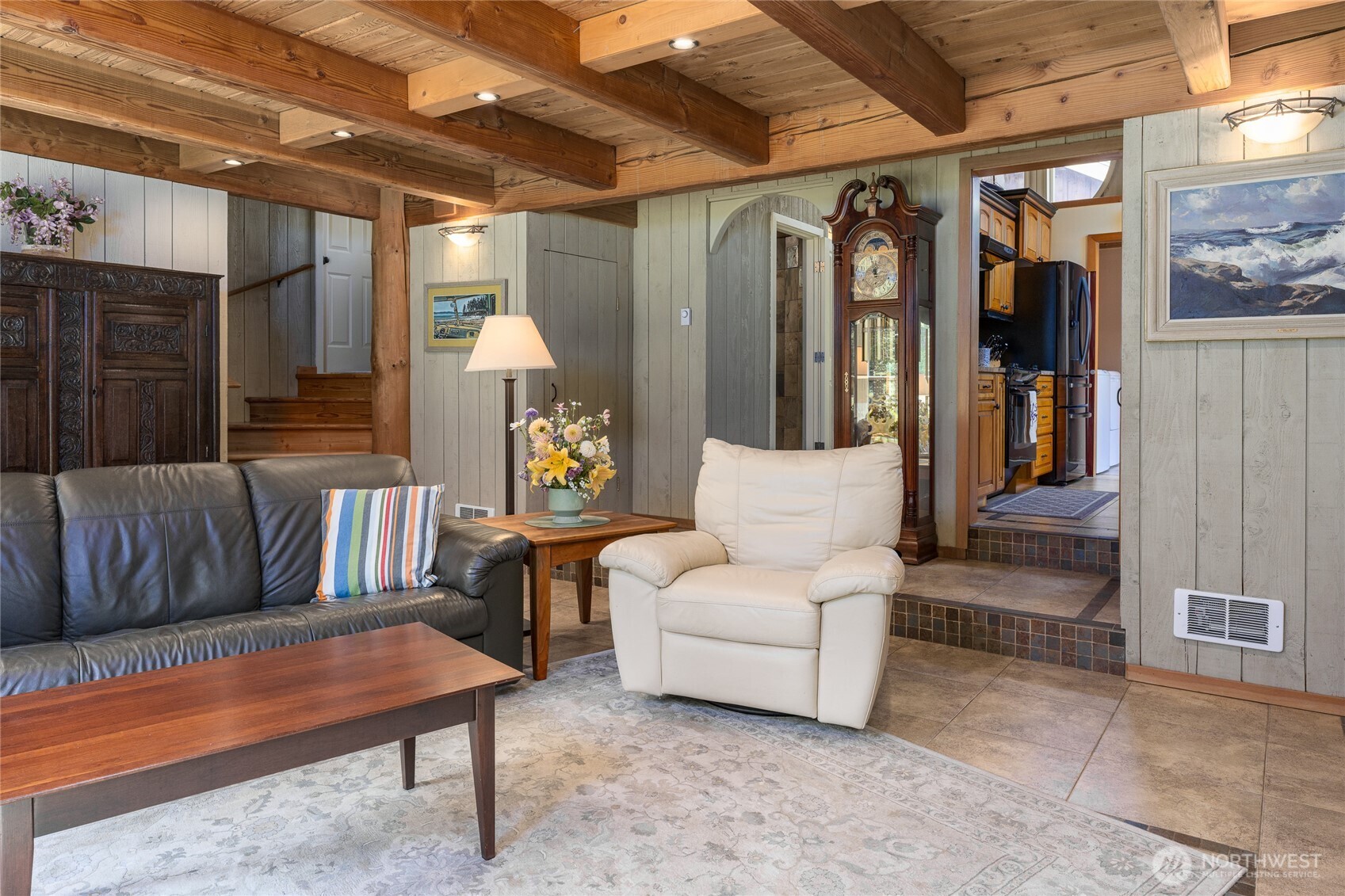 1028 Cross Road Property Photo 8