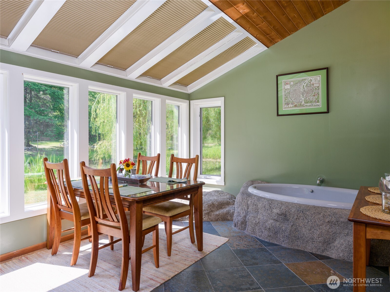 1028 Cross Road Property Photo 18