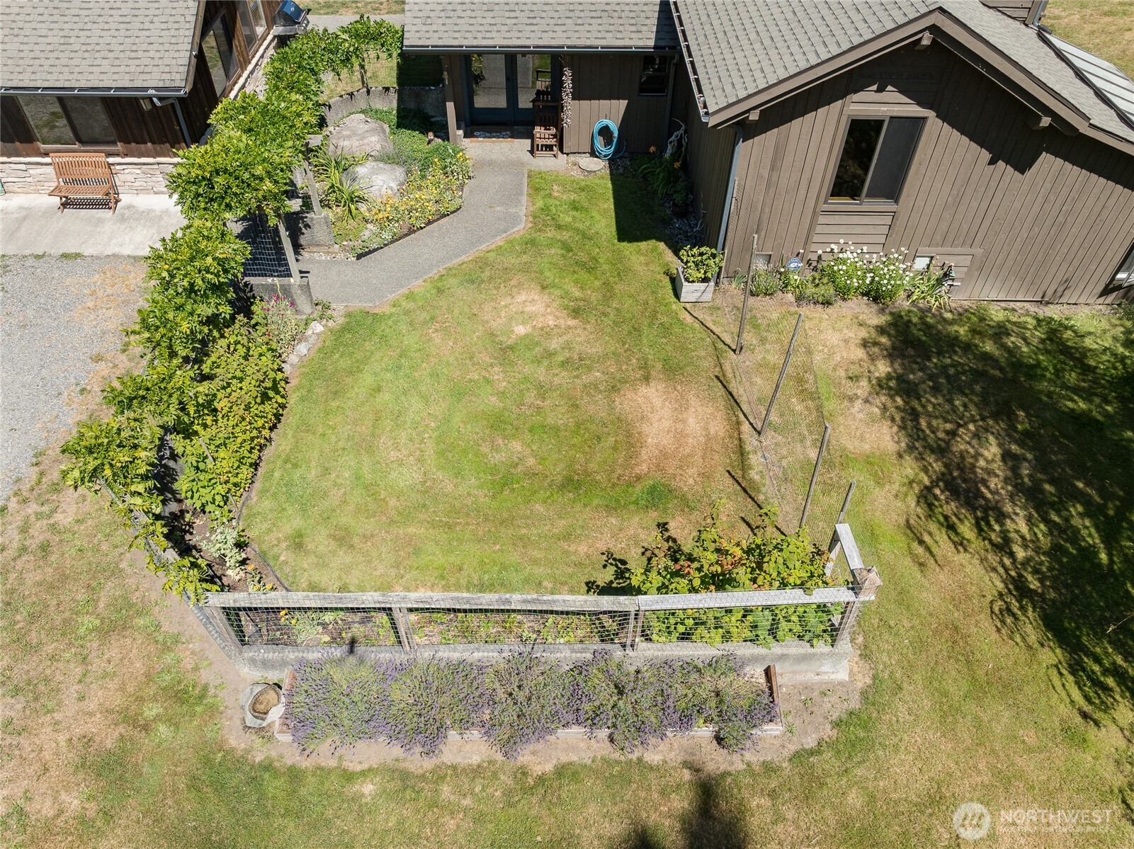 1028 Cross Road Property Photo 31