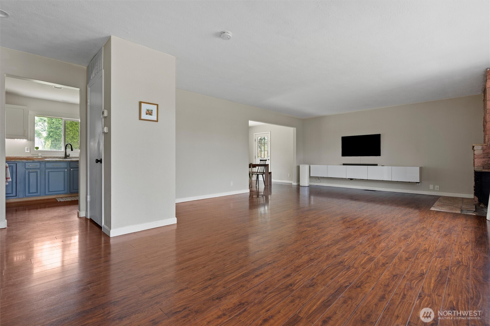 1147 Ashley Way Property Photo 7