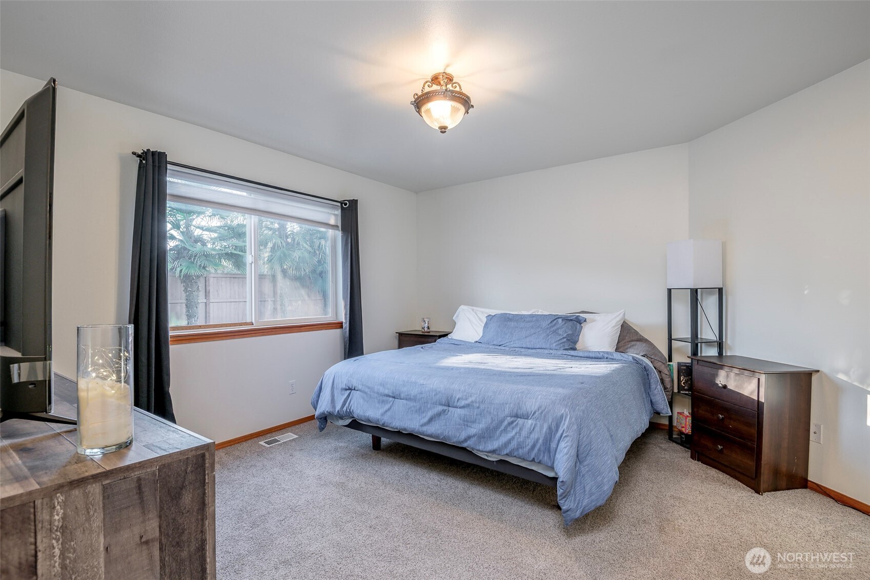1405 Ne Riddell Avenue Property Photo 15
