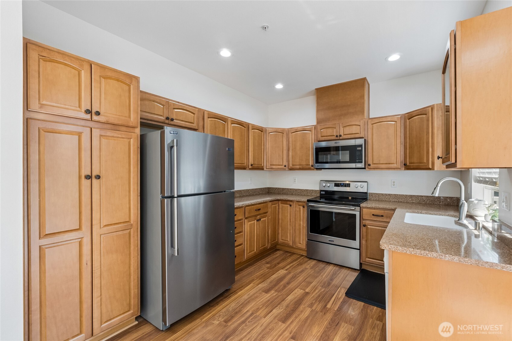 2300 Benson Road G1 Property Photo 6