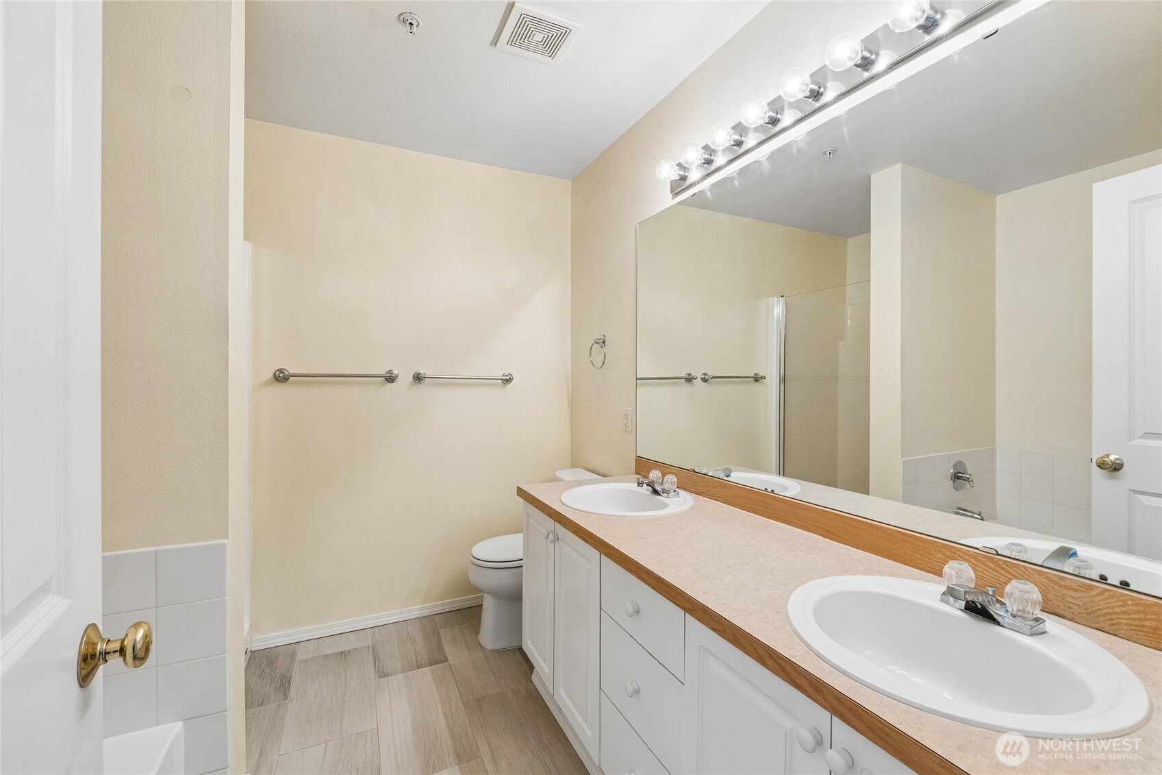 2300 Benson Road G1 Property Photo 15