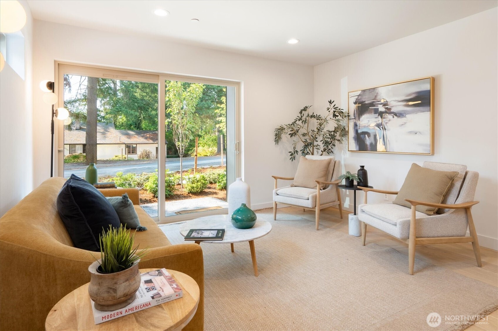 18032 A Sunnyside Avenue Property Photo 5
