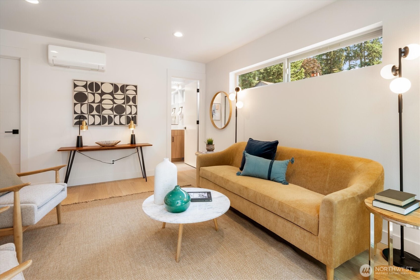 18032 A Sunnyside Avenue Property Photo 6