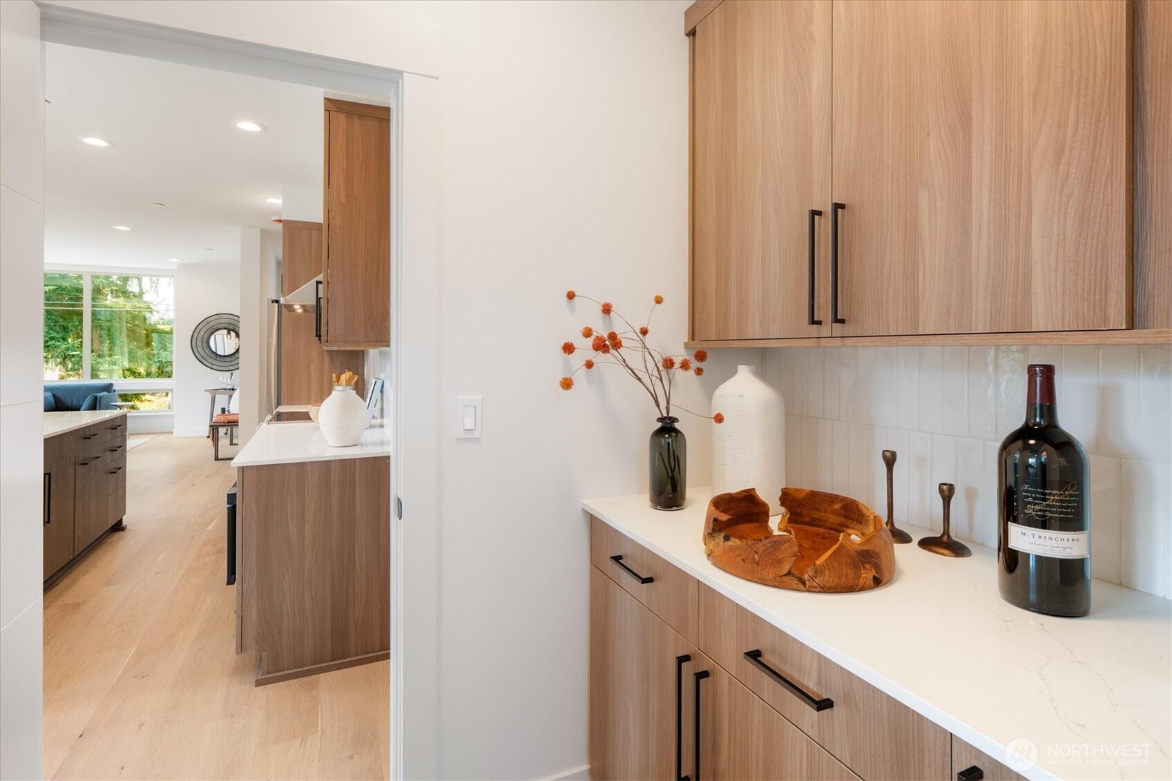18032 A Sunnyside Avenue Property Photo 15