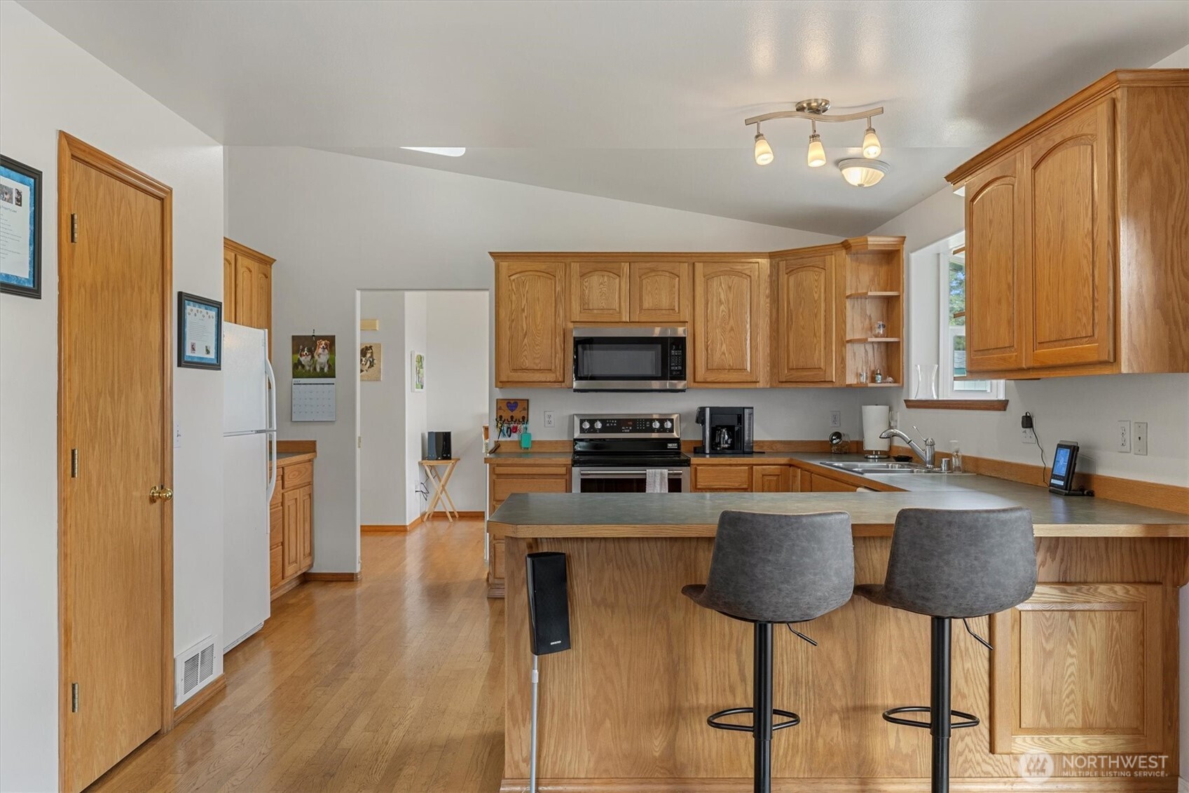 180 Kowntee Street Property Photo 18