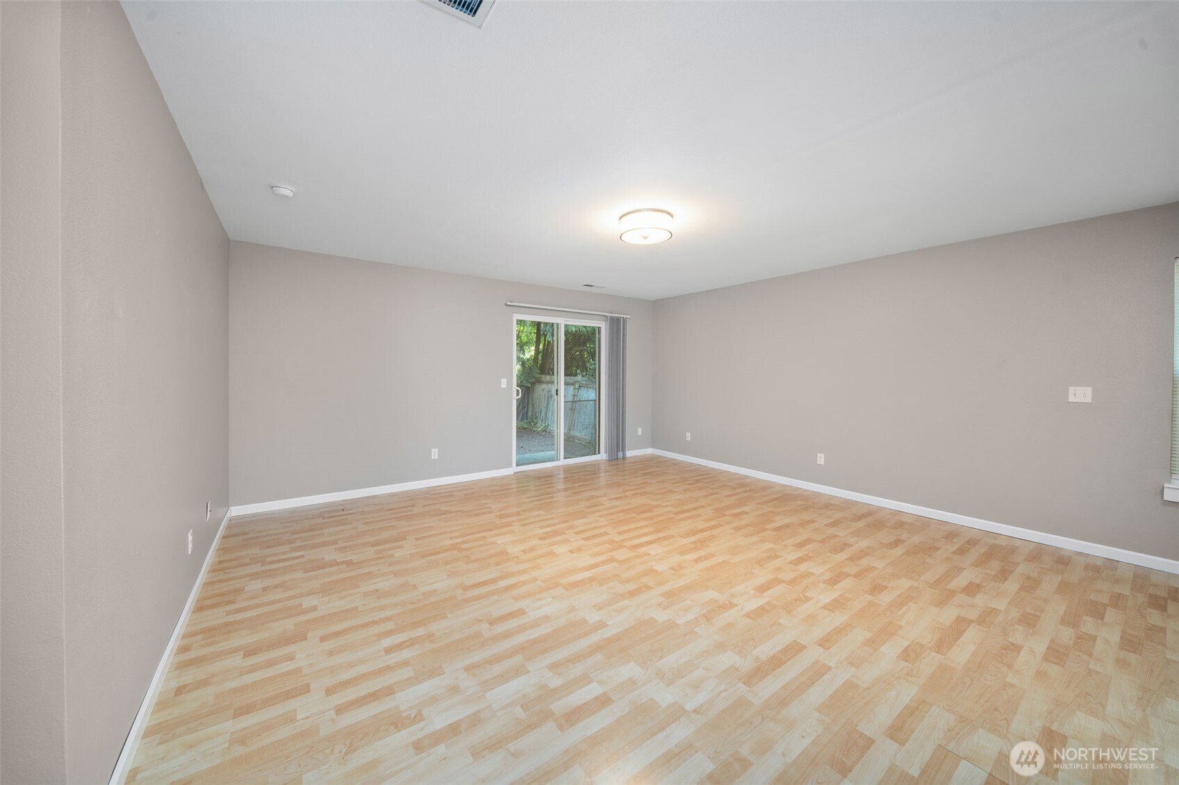 6721 Jericho Lane Property Photo 4