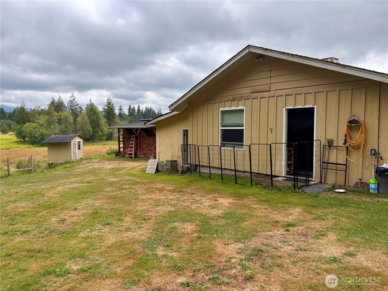 38519 Eatonville Cut Off Road Property Photo 17