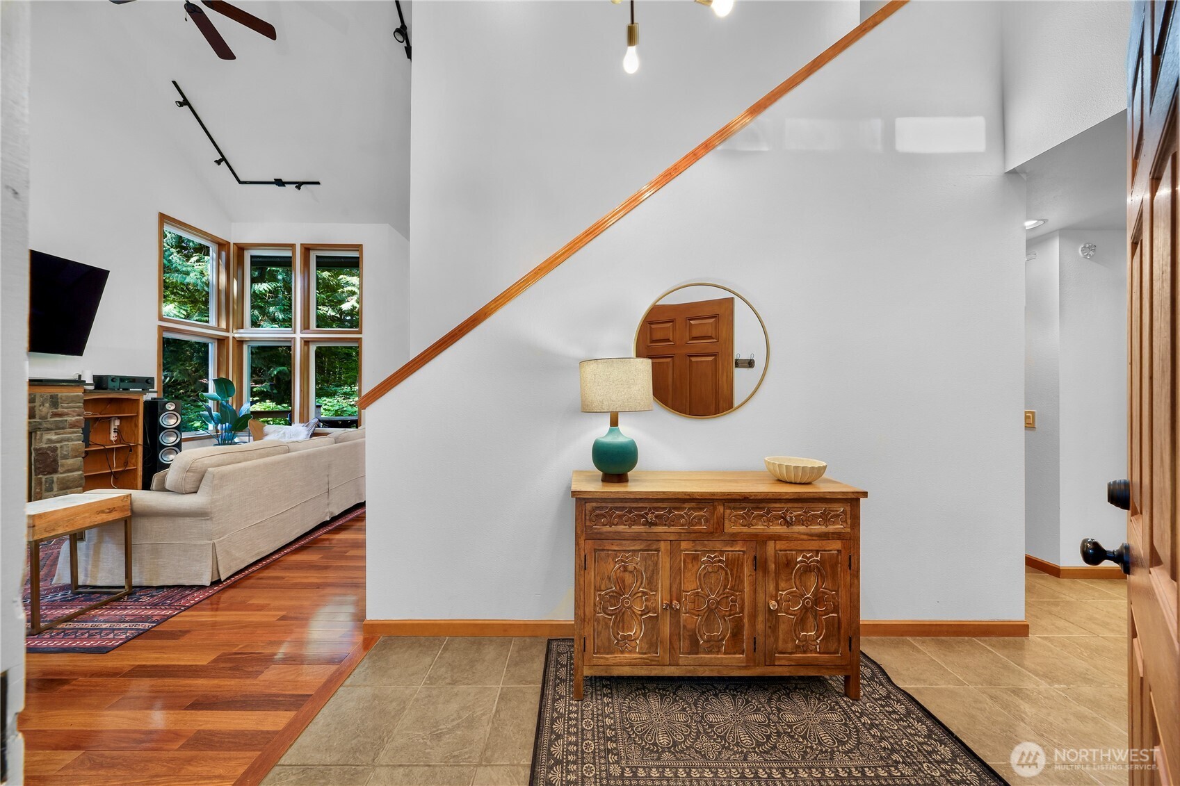 7875 Silver Lake Road Property Photo 4