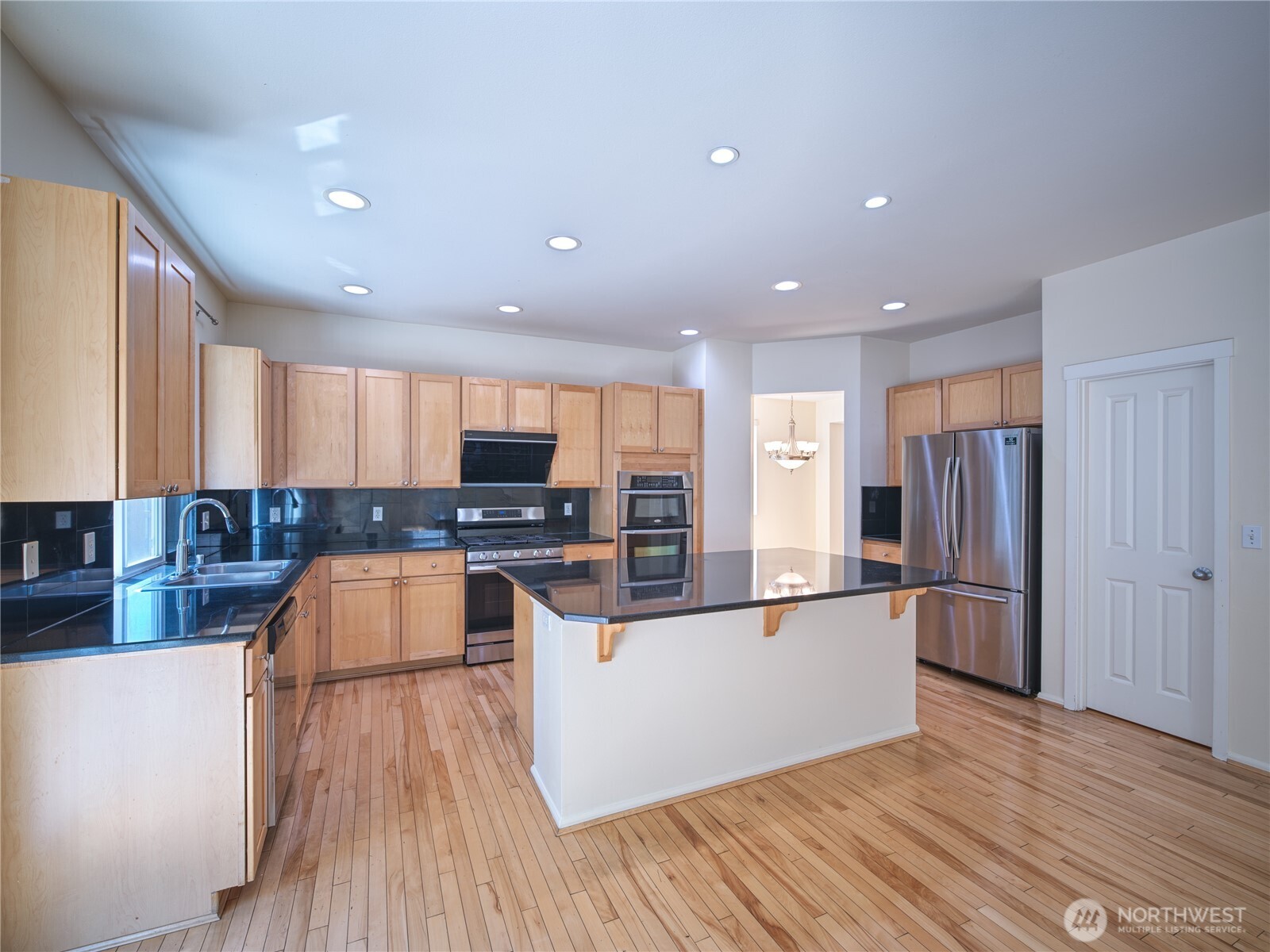 1610 73rd Street Property Photo 13