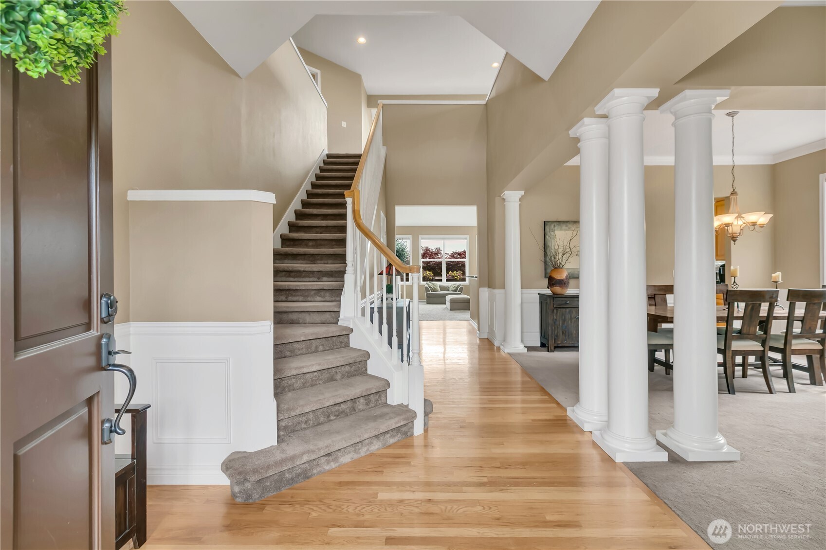 1828 Mariner Circle Property Photo 3
