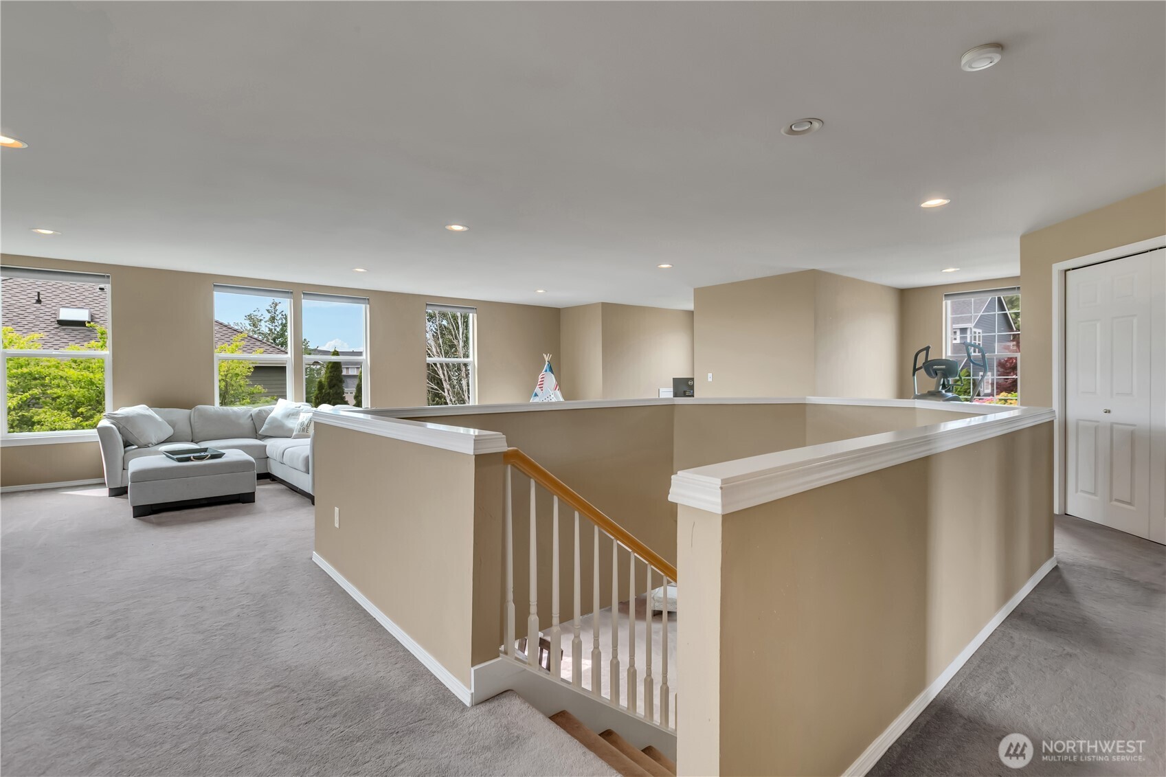 1828 Mariner Circle Property Photo 23