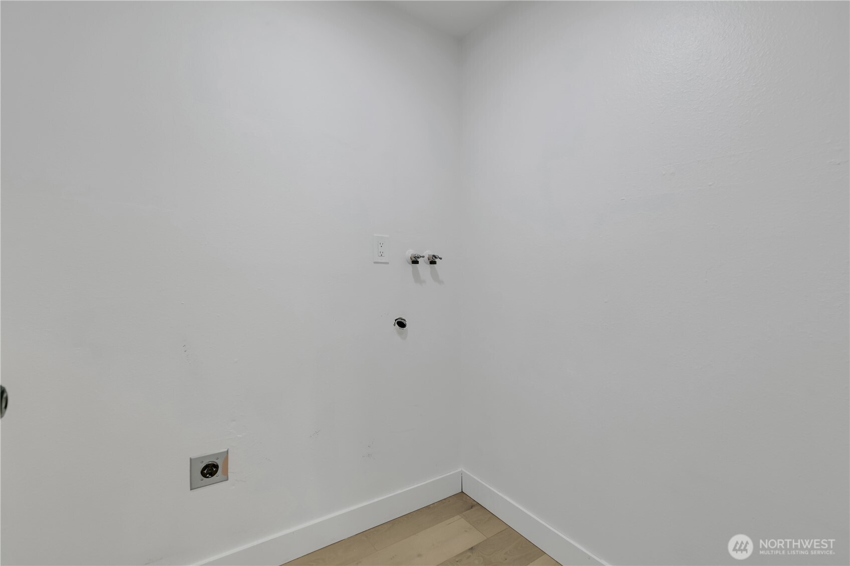 22240 24th Avenue E38 Property Photo 28