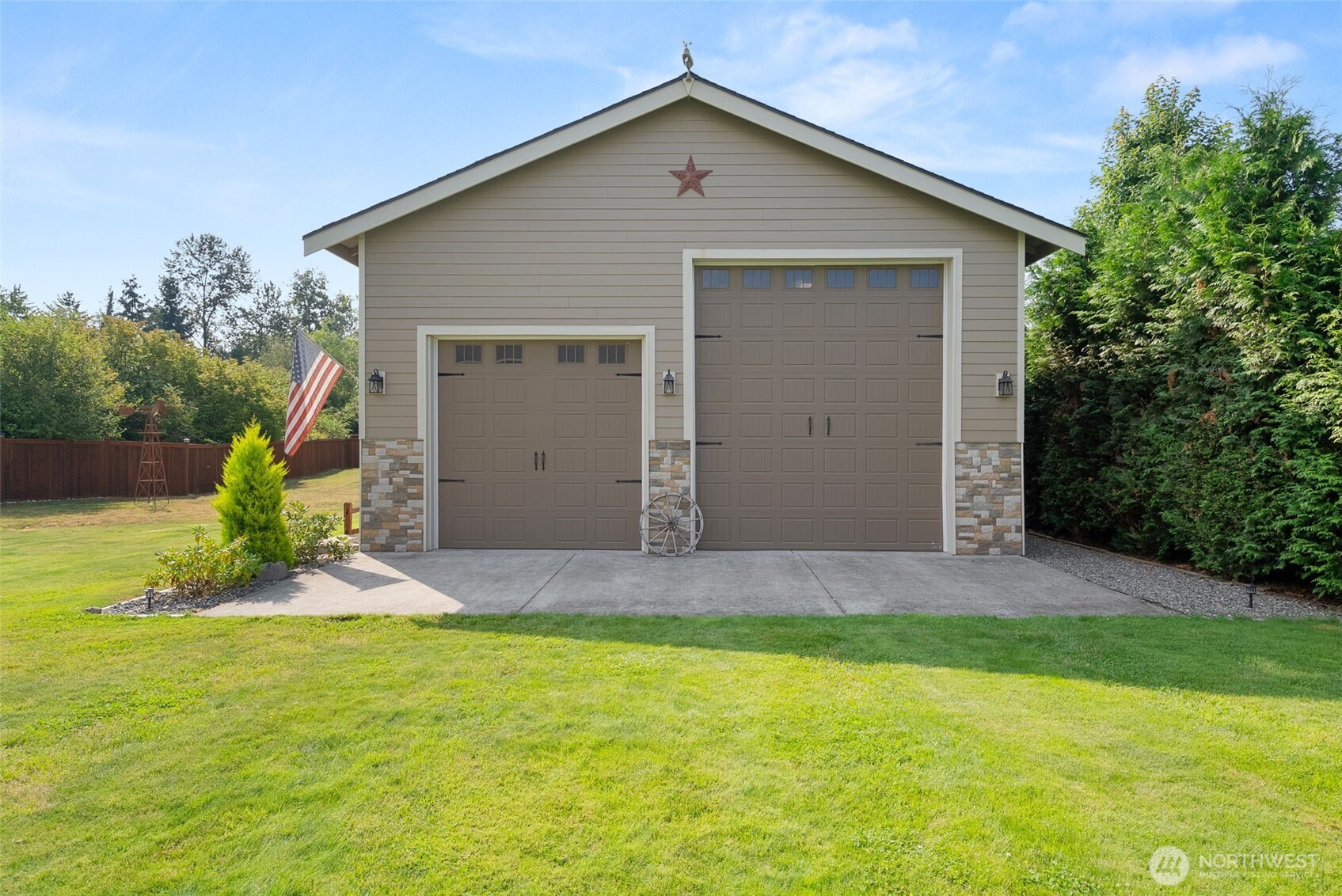 29015 33rd Avenue Property Photo 4