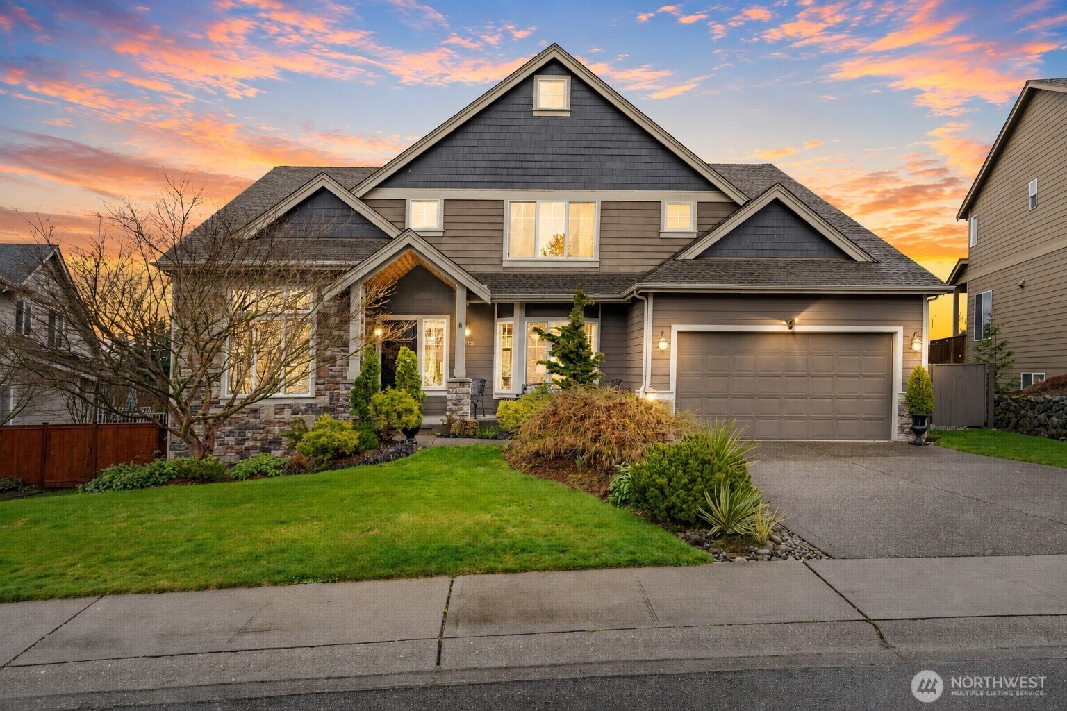 21729 Quiet Water Loop Property Photo 2