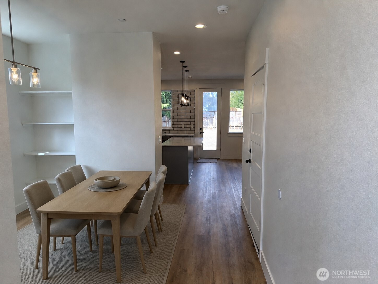 10528 13th Avenue A Property Photo 6