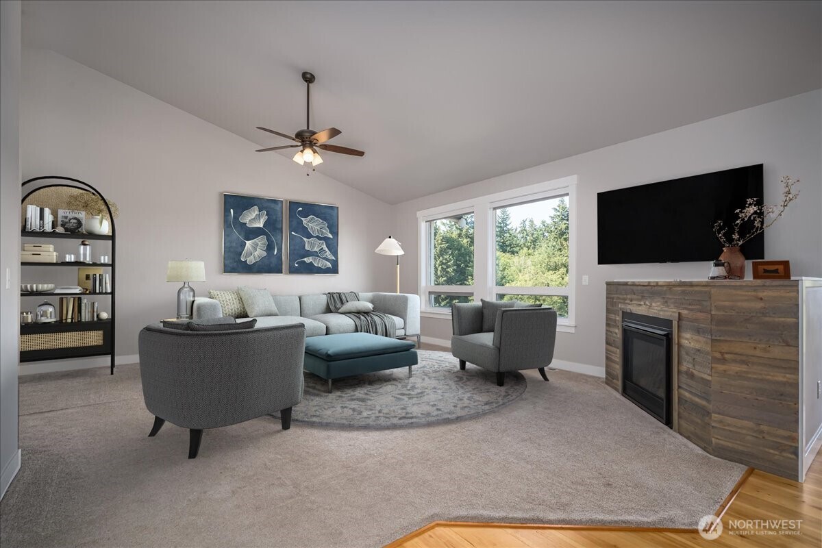 1229 Se Camano Drive Property Photo 13