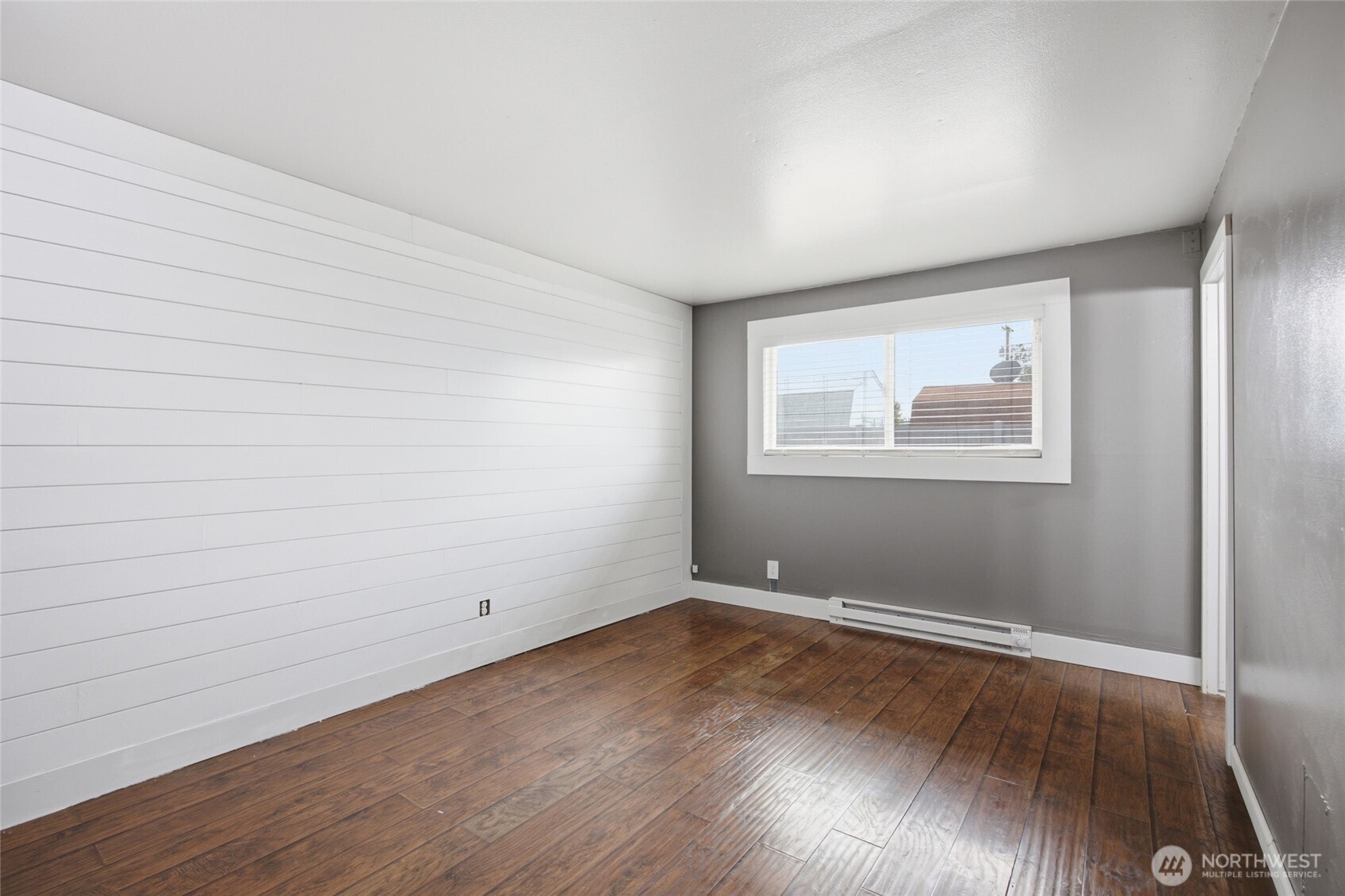 410 Loring Drive Property Photo 18