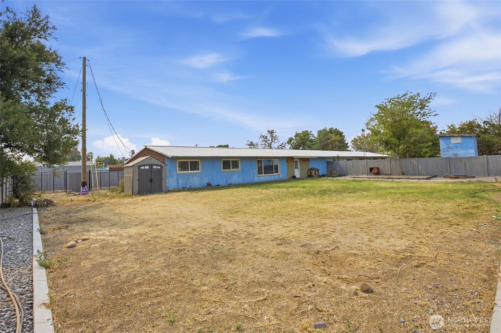 410 Loring Drive Property Photo 26