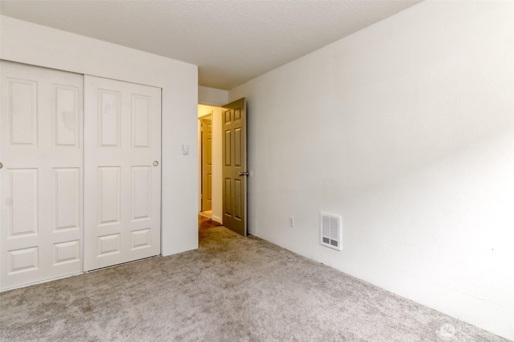 15280 Macadam Road E104 Property Photo 15