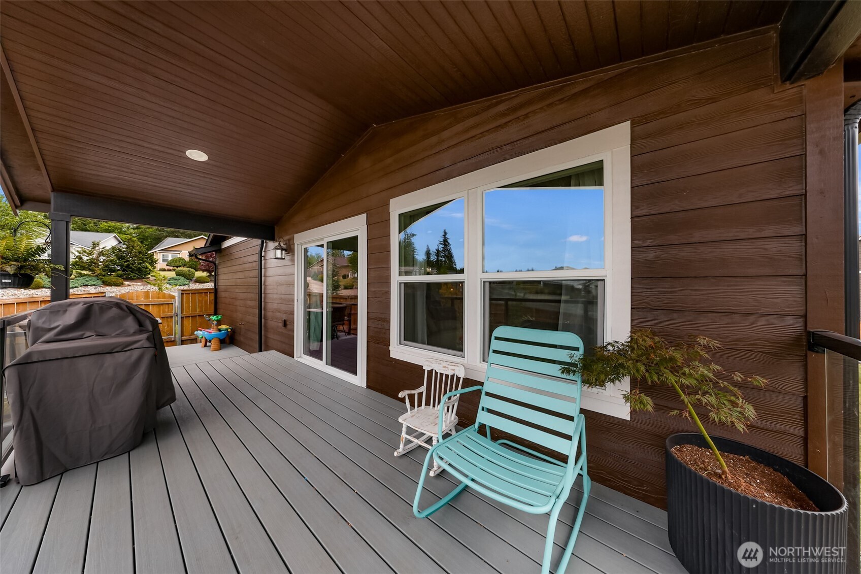17152 Big Fir Place Property Photo 32