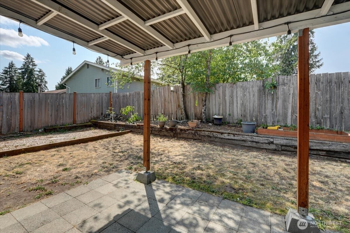 37427 39th Avenue Property Photo 23