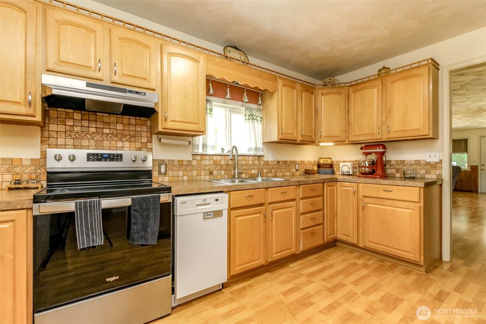 137 Damron Road Property Photo 22