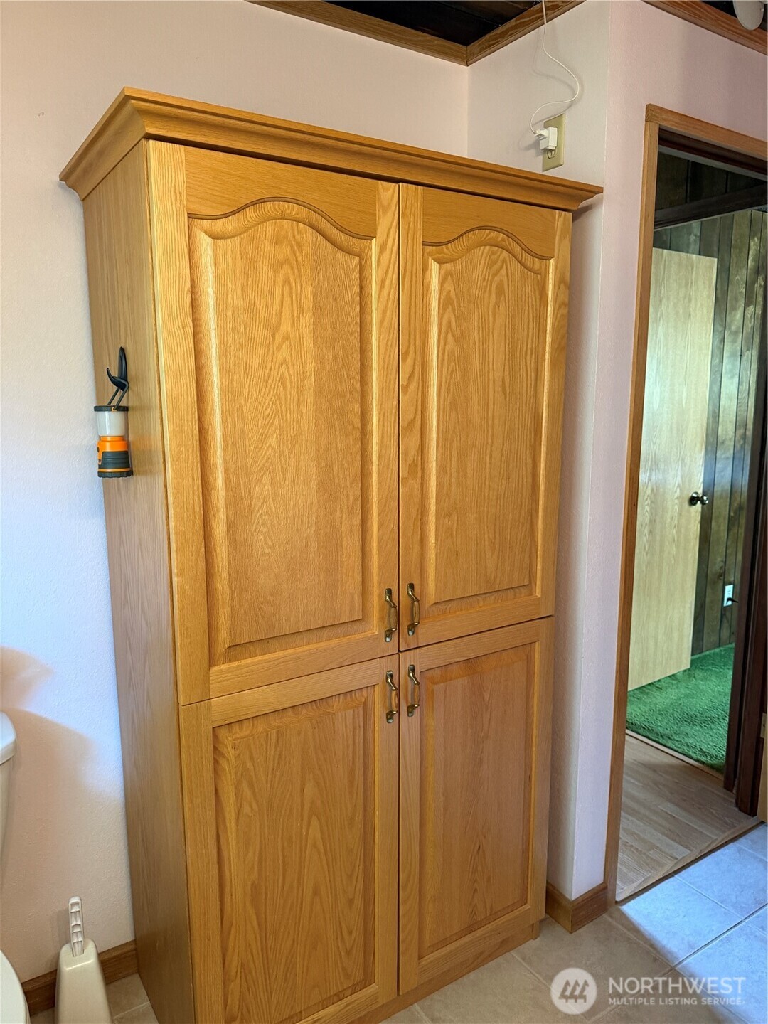 32216 R Place Property Photo 18