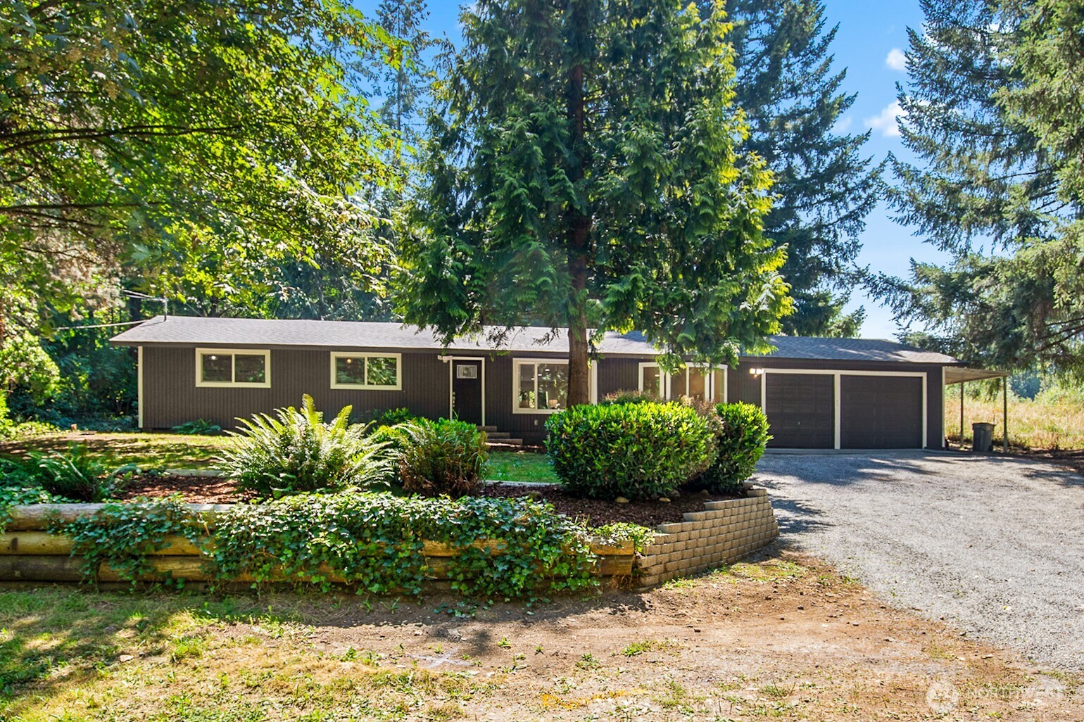 13304 Elliott Road Property Photo 1