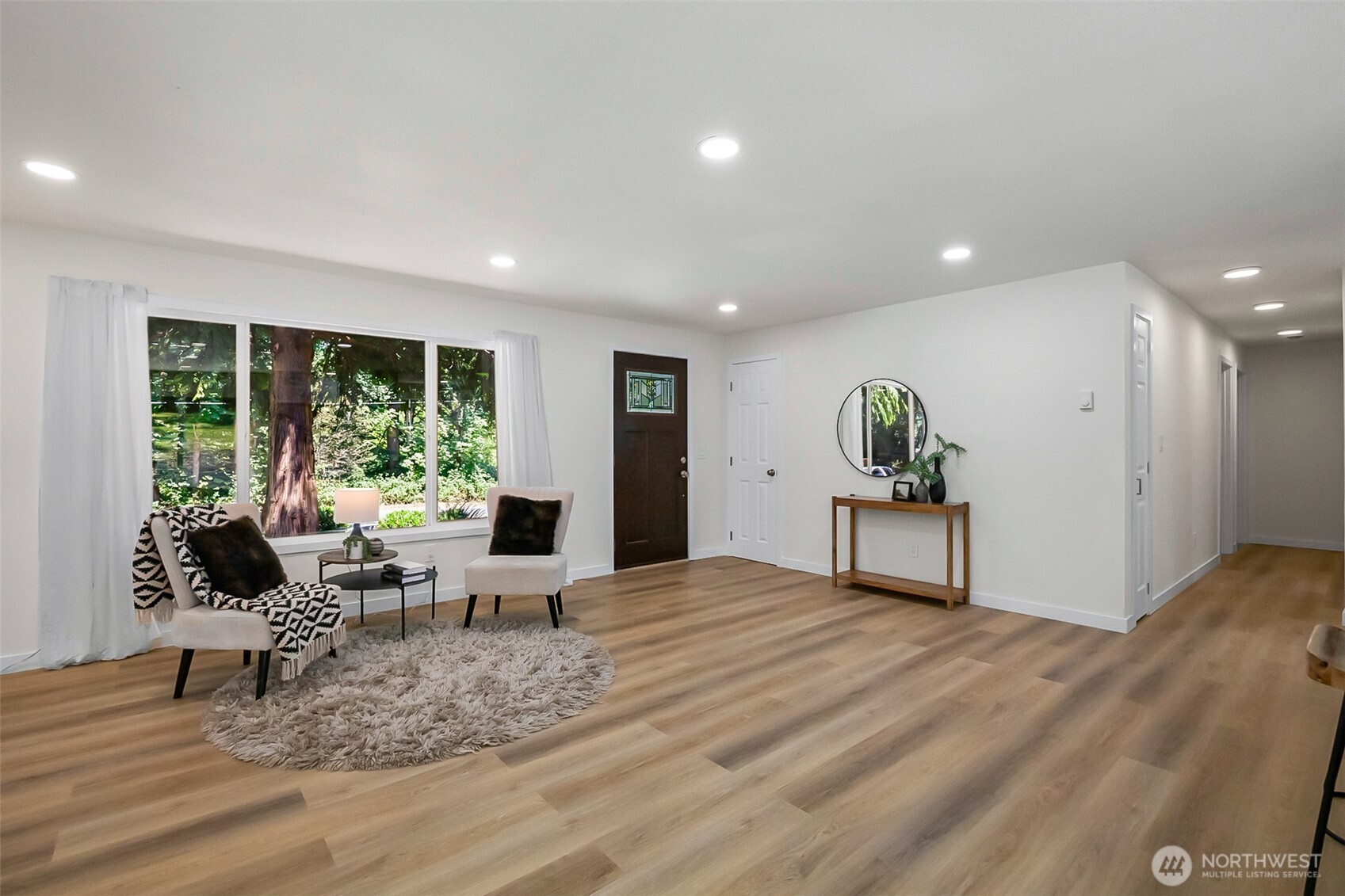13304 Elliott Road Property Photo 3