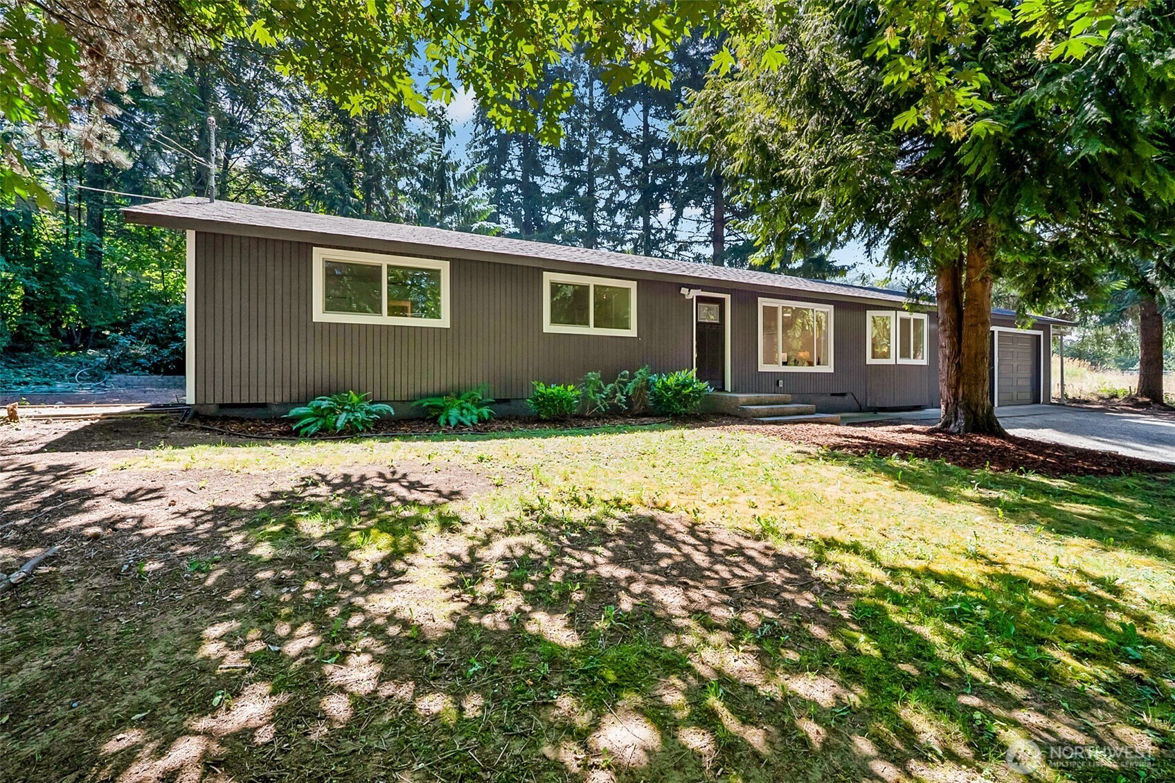 13304 Elliott Road Property Photo 25
