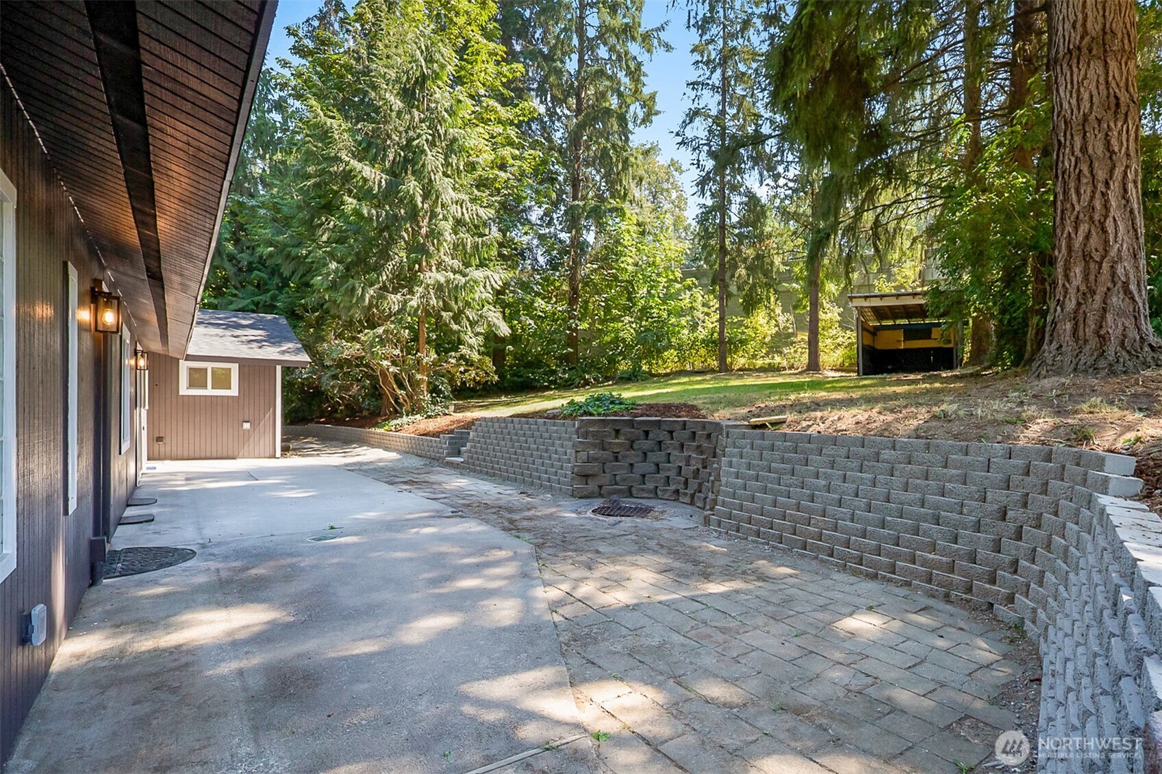 13304 Elliott Road Property Photo 28