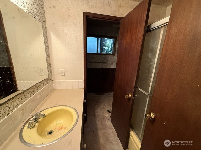 22306 39th Avenue Property Photo 9