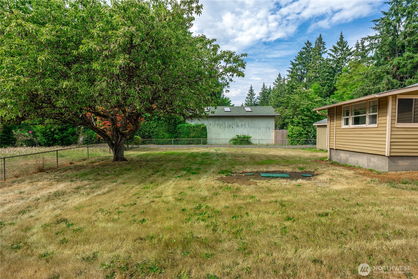 2437 Rocky Point Road Property Photo 13